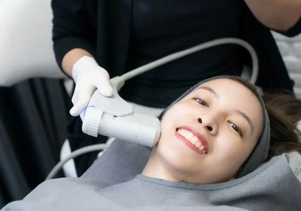 HIFU treatment Northampton in progress